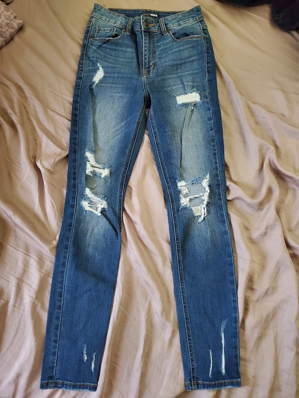 Distressed Blue Women's Skinny Jeans